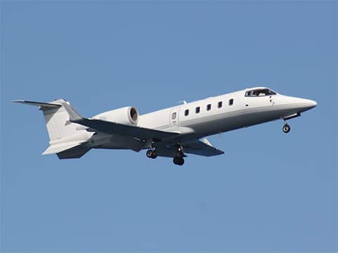 N440MQ-exterior