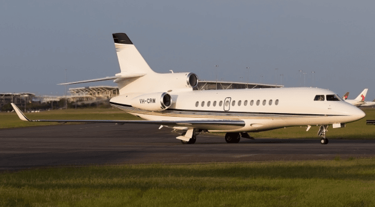 VH-CRW-exterior