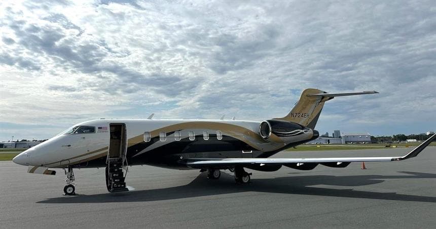 N724EH-exterior
